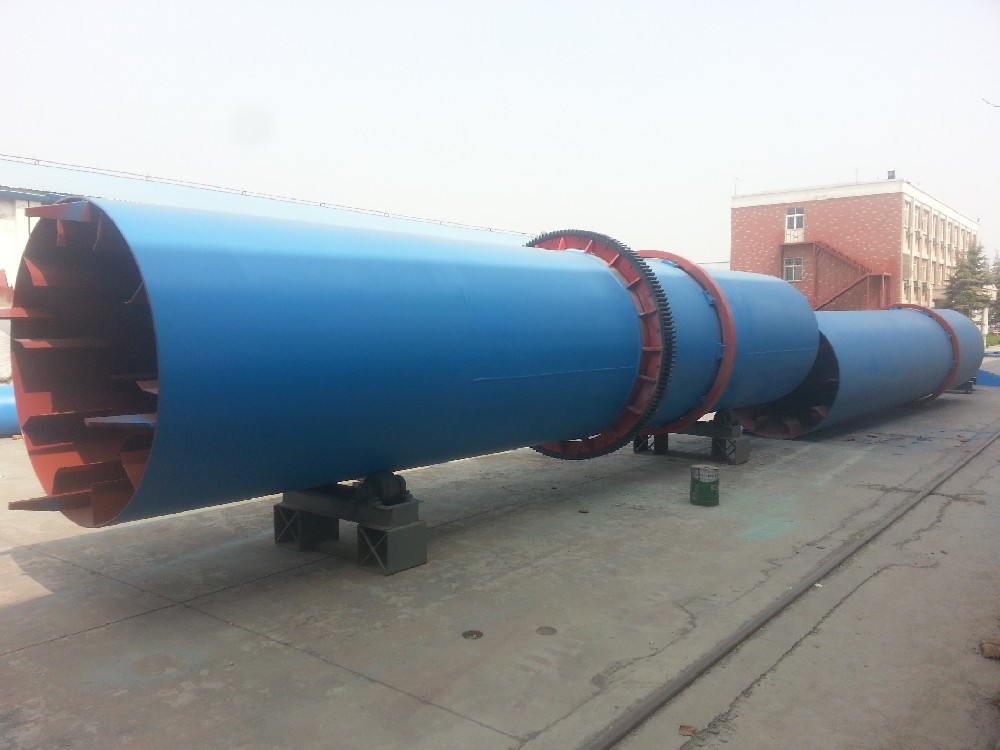 Livestock manure dryer