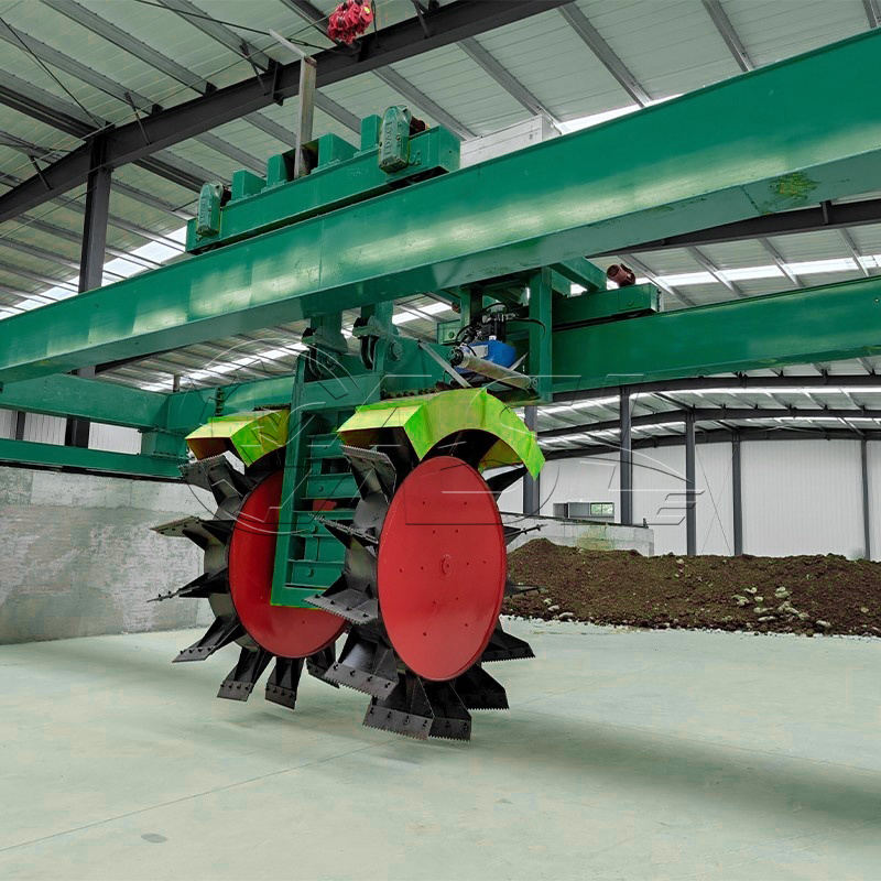 Wheel compost turning machine
