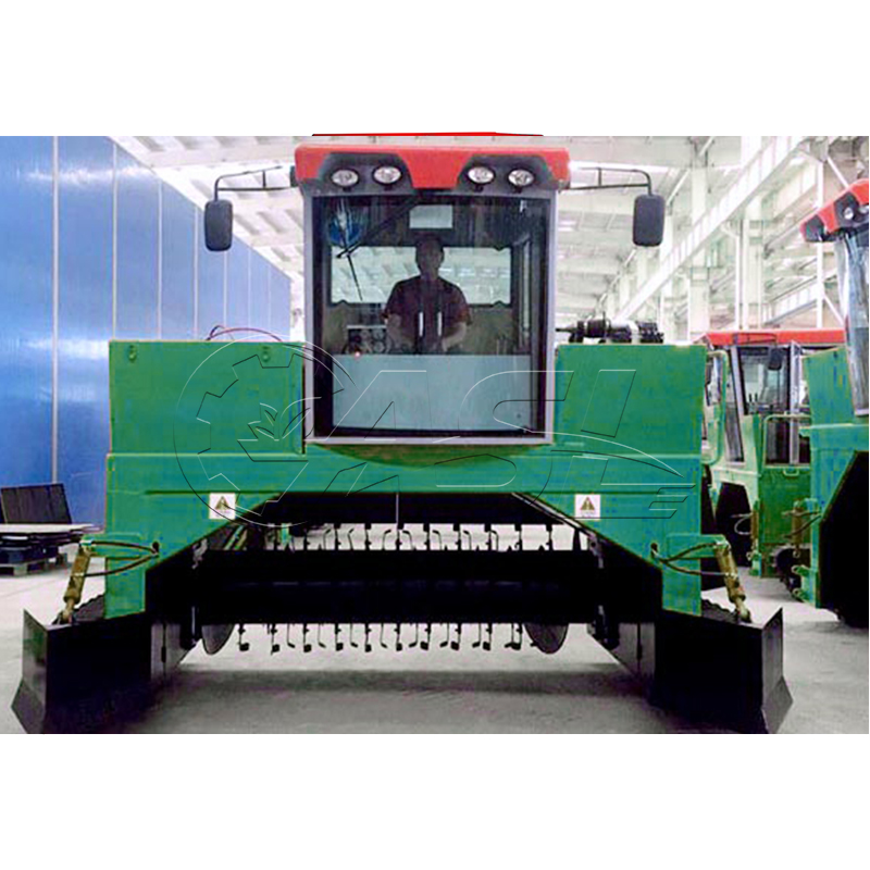 Crawler compost turner
