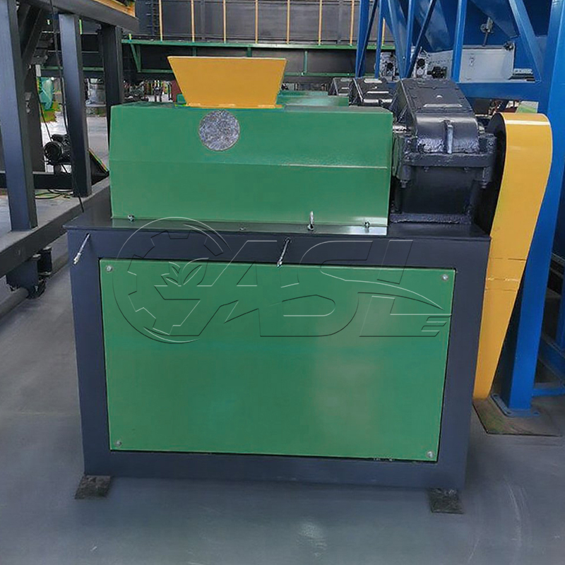 Roller extrusion granulator