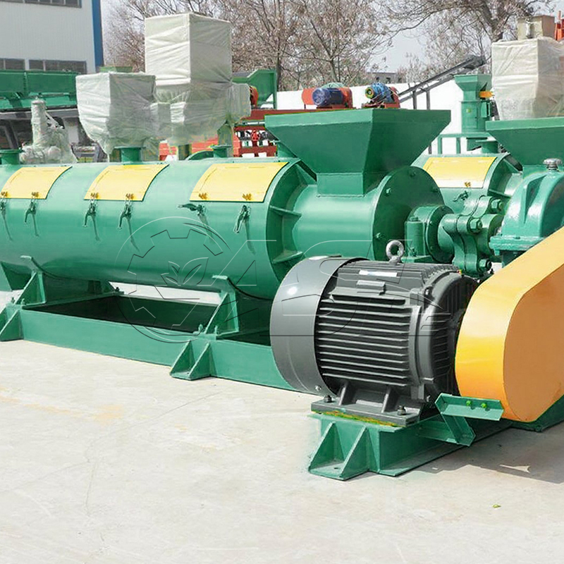 New organic fertilizer granulator