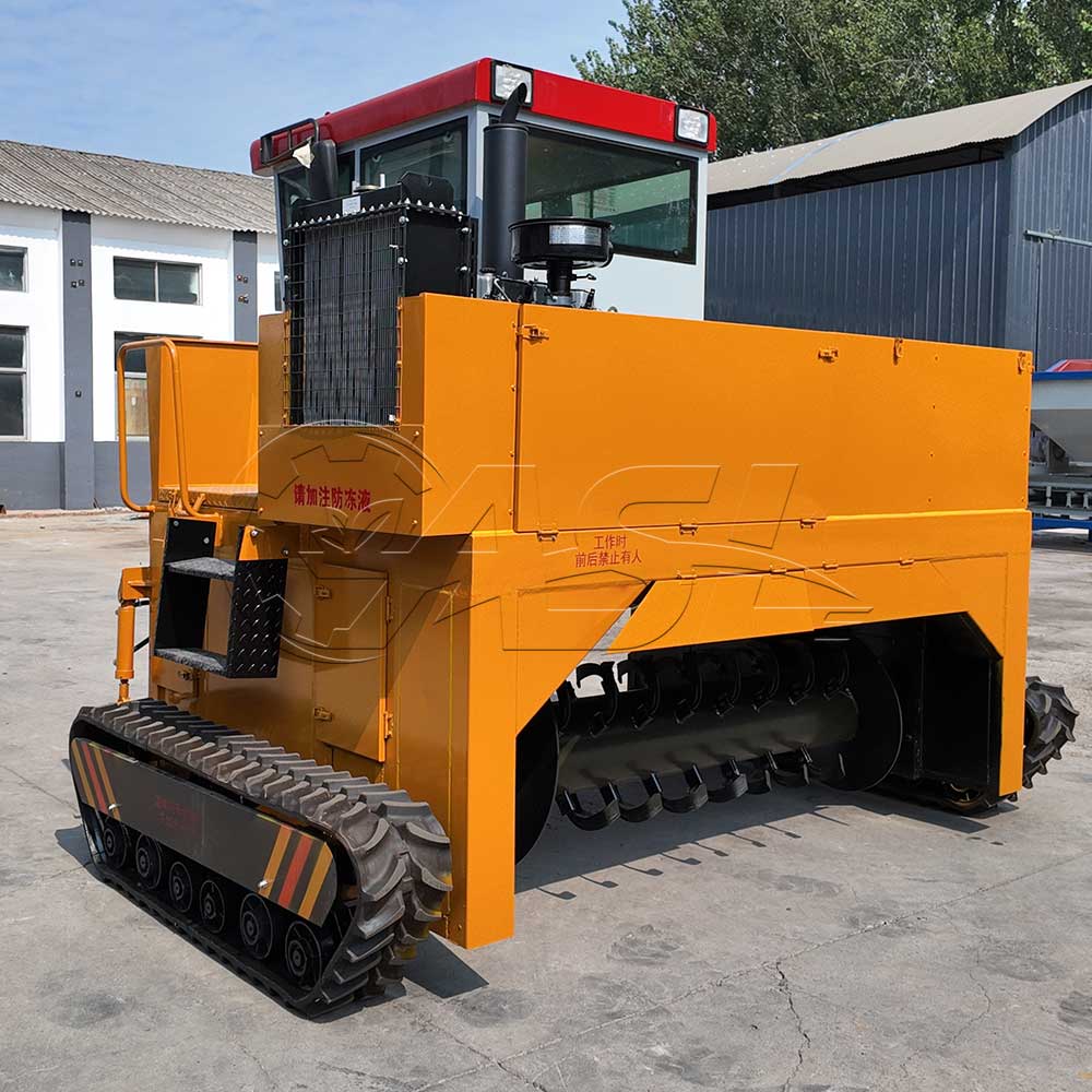 Crawler Type compost Turner